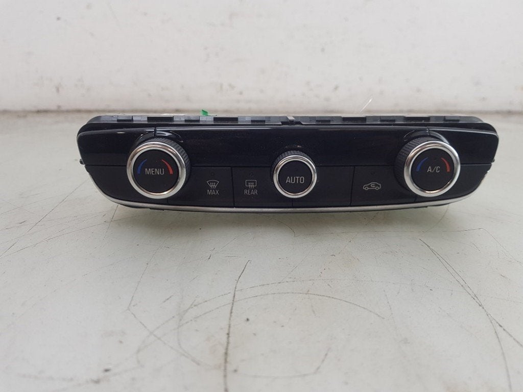 PANNEAU DE COMMANDE CHAUFFAGE CLIMATISATION (|39181224|98318, Opel, Opel Automobile GmbH, Utilisé, Kontakt-opel@opel.com