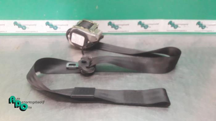 Ceinture de sécurité avant gauche d'un Audi A3 (A3 03-), -, 3 mois de garantie, Audi, Utilisé