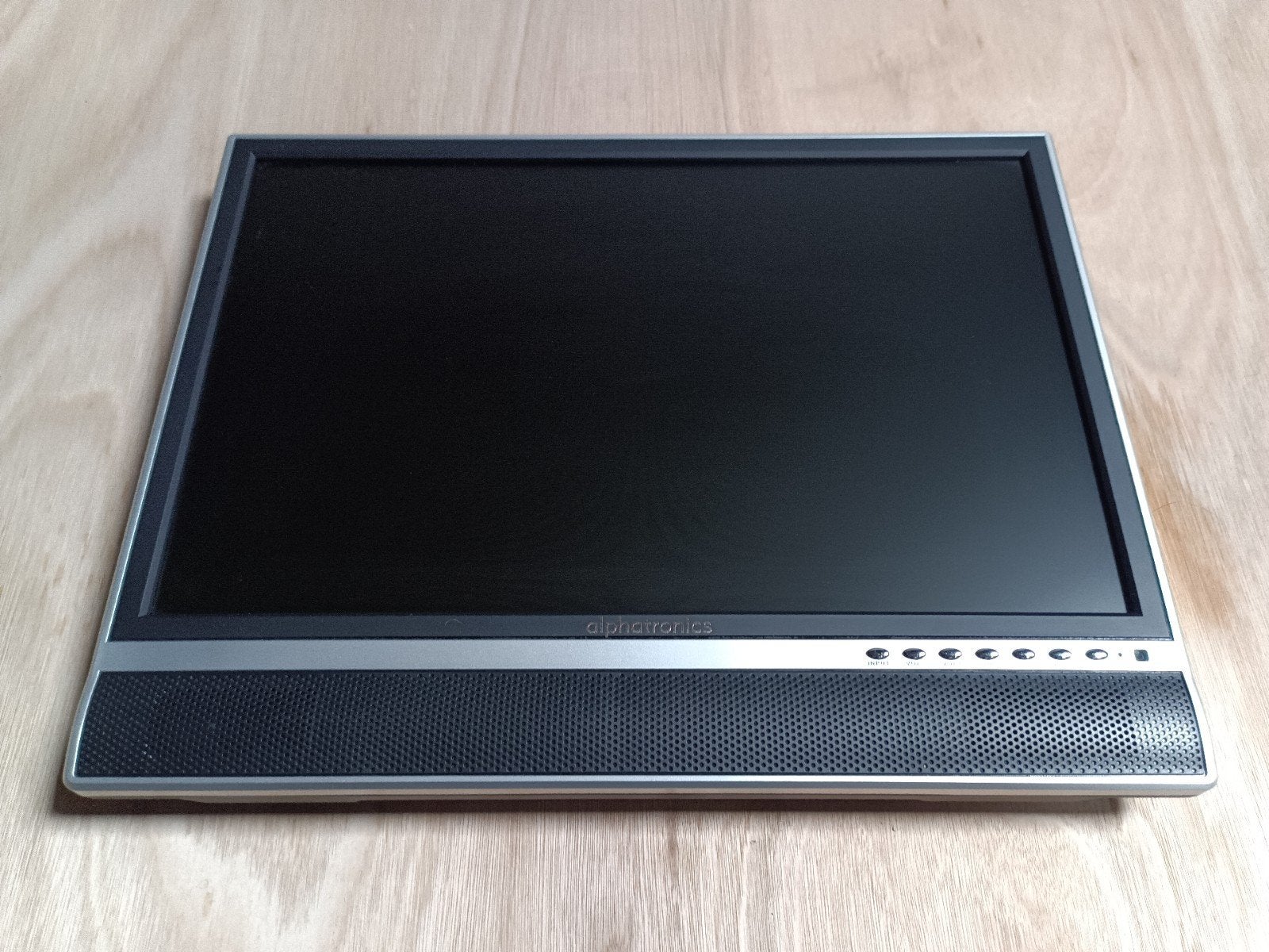 zgan tv monitor 12 v, Enlèvement