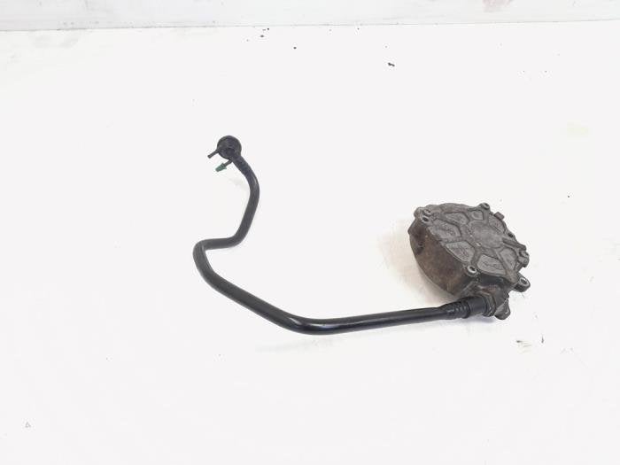 Pompe à vide (diesel) d'un Audi A4, -, 3 mois de garantie, Audi, Utilisé