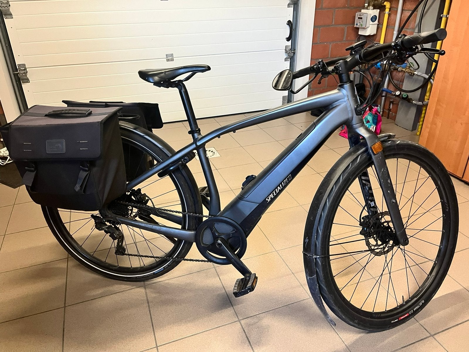Specialized Turbo Vado 5.0 (2018) speedbike, Ophalen, Gebruikt, Overige merken