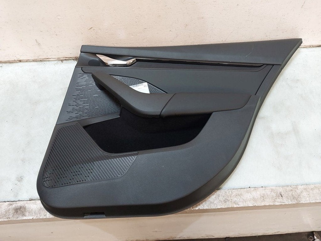 PORTIERBEKLEDING RECHTS ACHTER Skoda Octavia Combi (NXAC), Gebruikt, Skoda