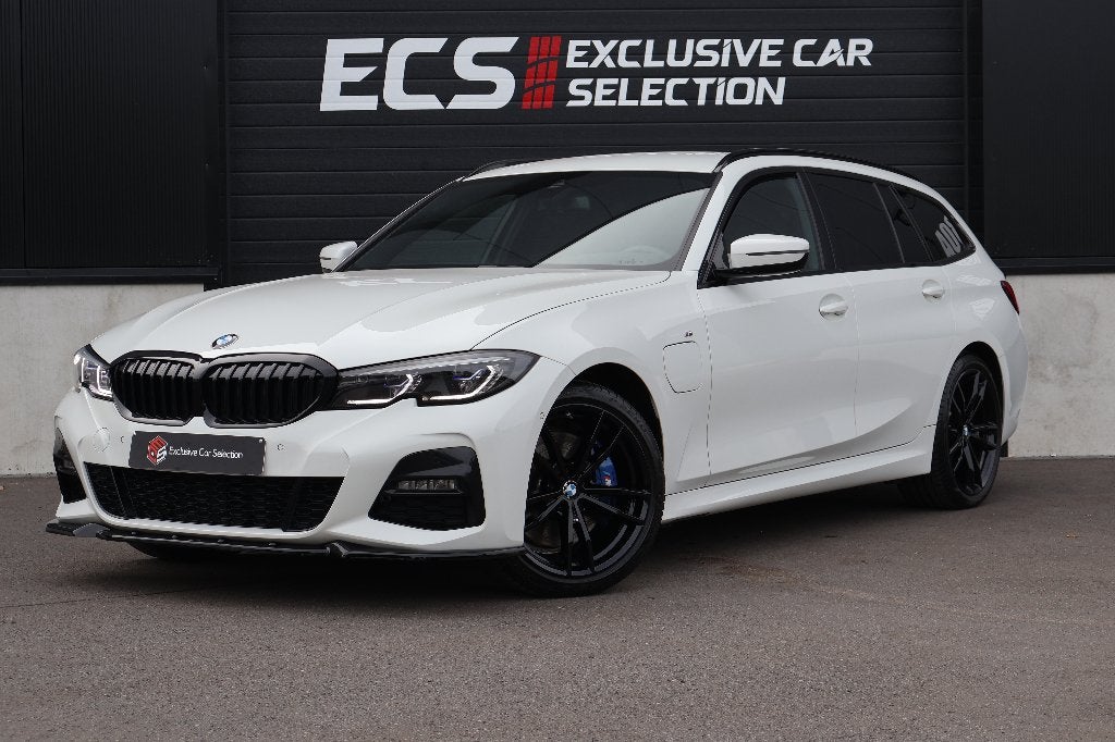 BMW 320e | M Pack | Laser light |  PHEV | Maxton | 38 co2 |, Auto's, BMW, Automaat, Achterwielaandrijving, 4 cilinders, Wit