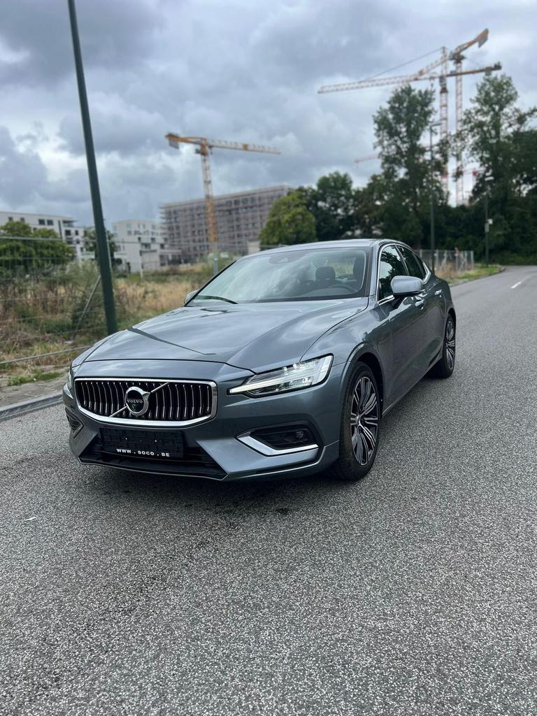 Volvo S60 B4 2020, Auto's, 145 kW, 4 cilinders, S60, Leder