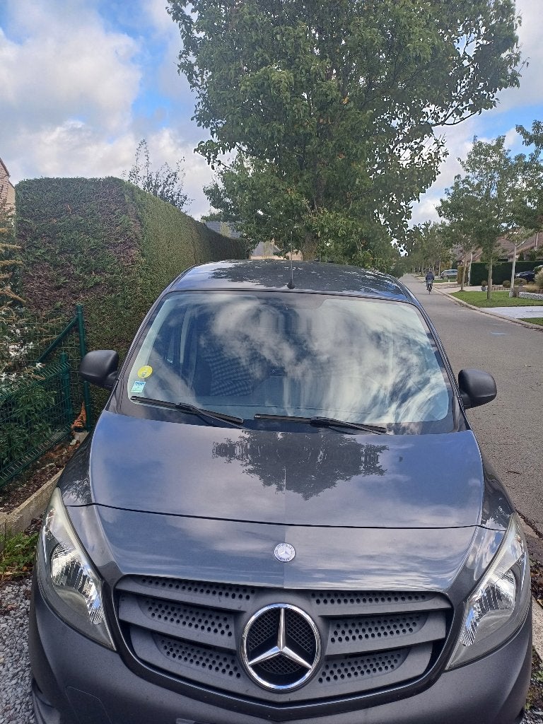 Mercedes citan 109, Voorwielaandrijving, Euro 5, Stof, Zwart