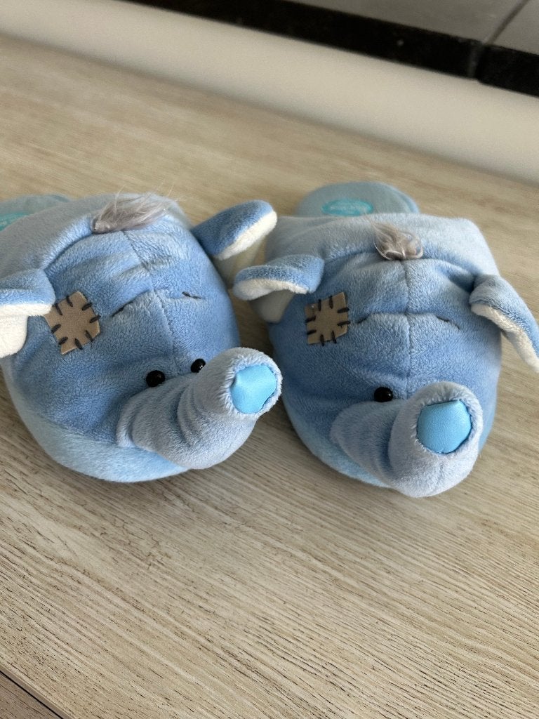 Toots the Elephant pantoffels (maat 37/39), Enfants & Bébés, Vêtements enfant | Chaussures & Chaussettes, Garçon ou Fille, Comme neuf