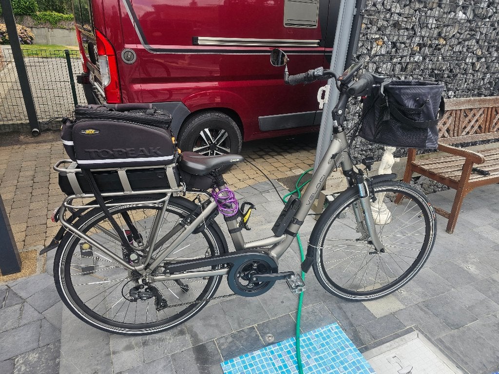 VELO DAME VELOCI VÉLIS-ESPRIT DAME LICHTGRIJS 48, Zo goed als nieuw, 47 tot 51 cm, 50 km per accu of meer, Ophalen