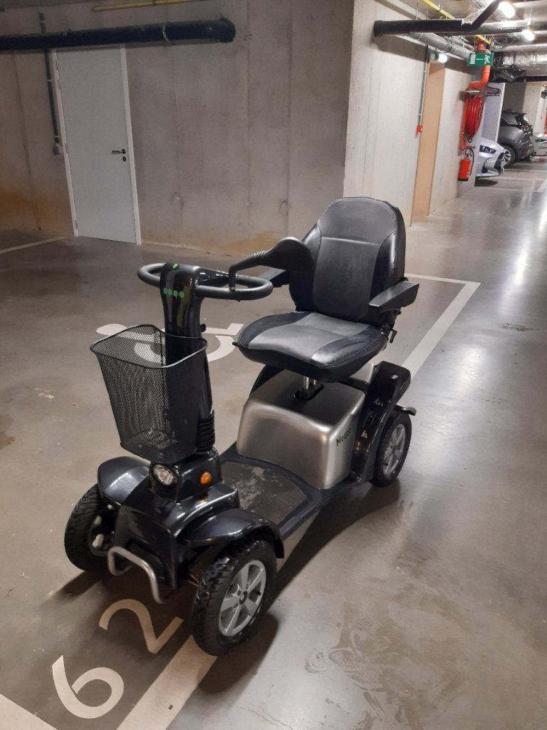 Scootmobil, Ophalen