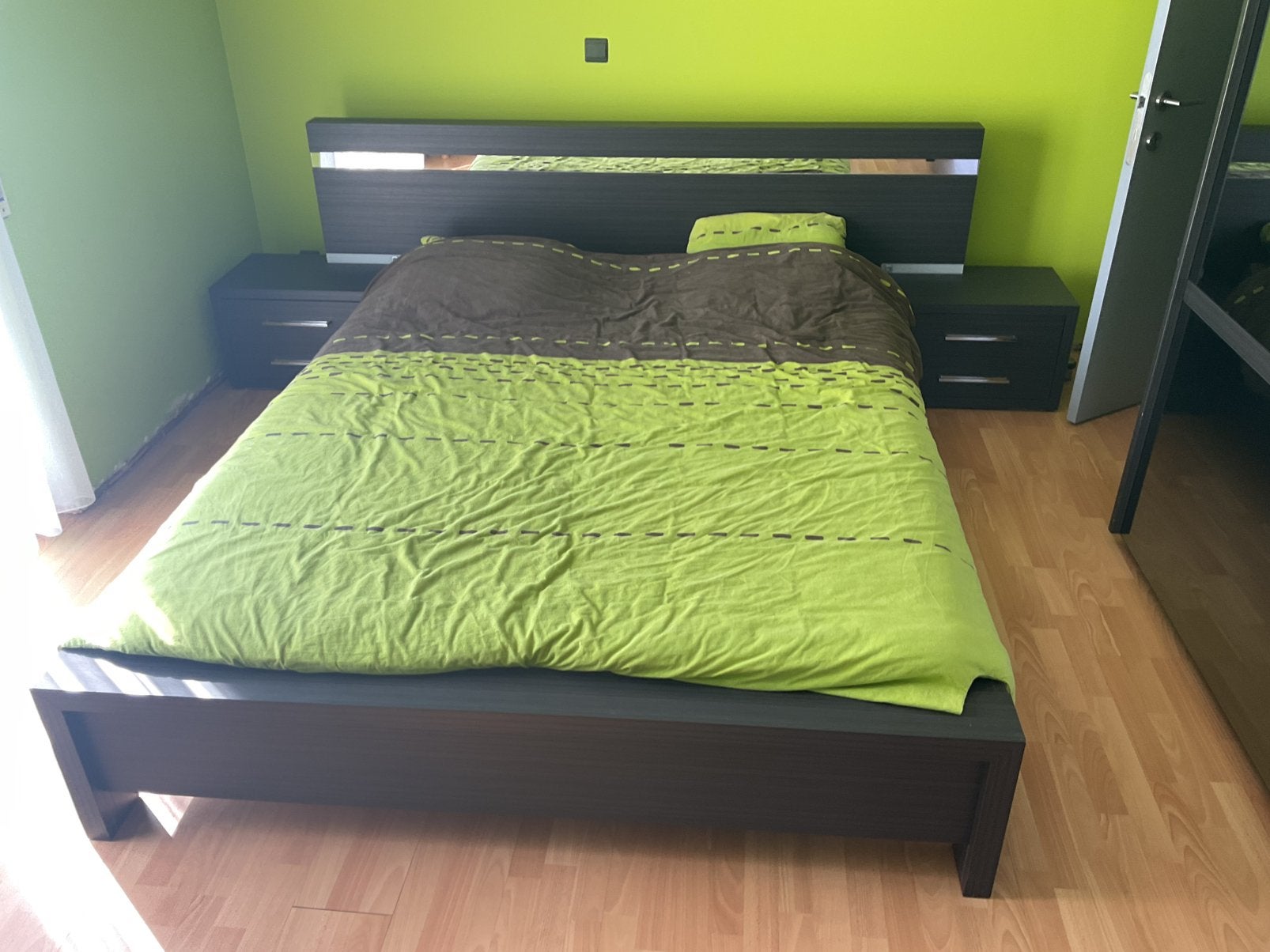 Slaapkamer bed plus kast, Ophalen, Zo goed als nieuw, Verstelbaar