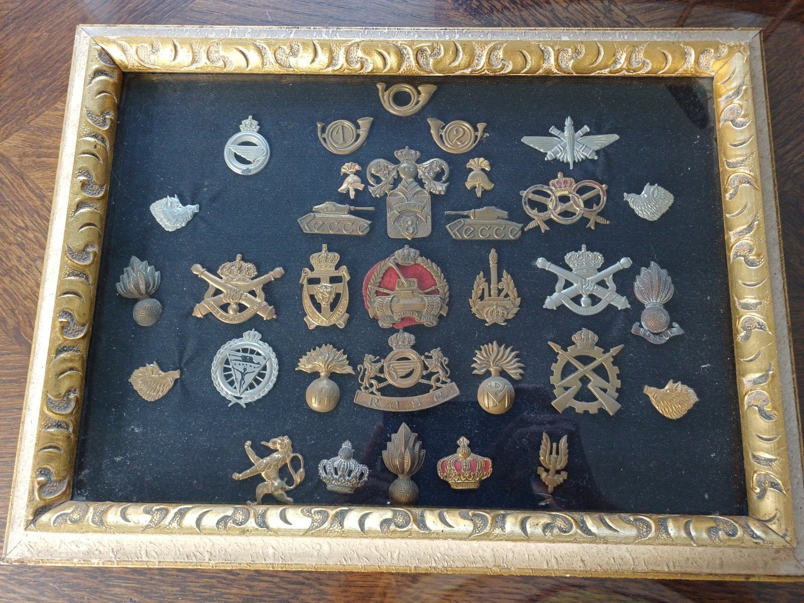 Kader met militaire kentekens, Ophalen of Verzenden
