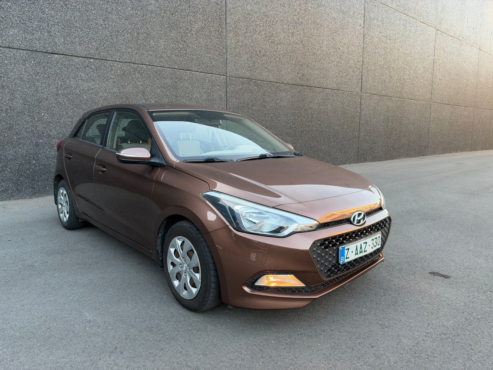 Hyundai i20 1.2i Fun - 1ste eigenaar, Achat, Euro 6, Entreprise, Boîte manuelle