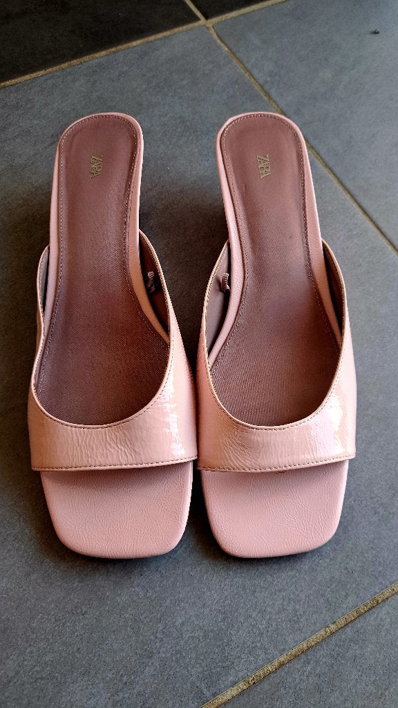 Sandalen zara,maat41, Kleding | Dames, Schoenen, Ophalen, Zara, Sandalen of Muiltjes, Zo goed als nieuw