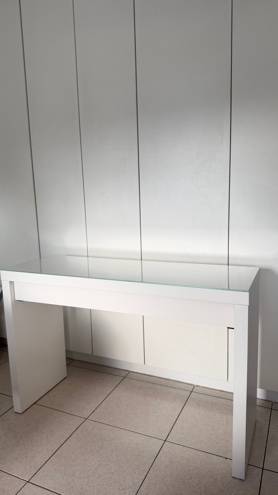 Make-up tafel ikea MALM, Ophalen, Zo goed als nieuw