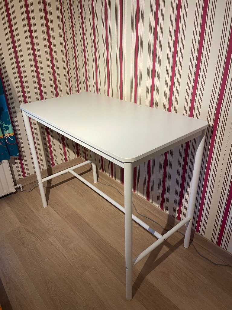 Table haute Ikea Tommaryd 130 x 70 (104,5 cm), Bureau debout, Comme neuf, IKEA, 130 cm