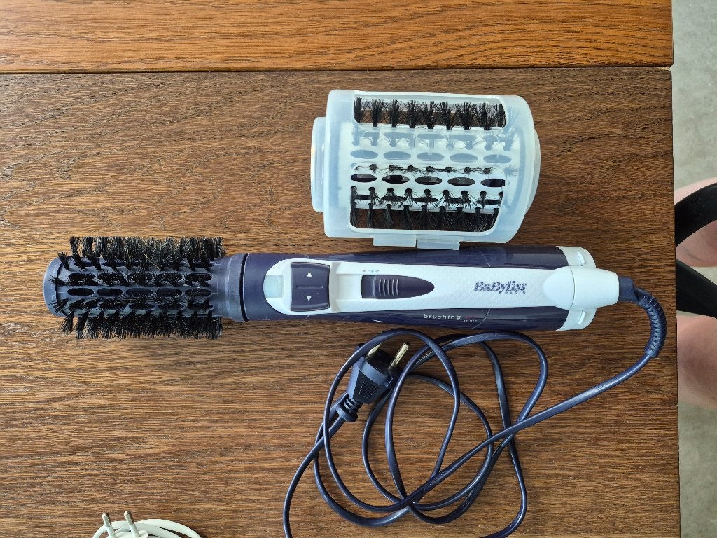 Brosse à cheveux, Bijoux, Sacs & Beauté, Beauté | Soins des cheveux, Enlèvement, Utilisé, Sèche-cheveux