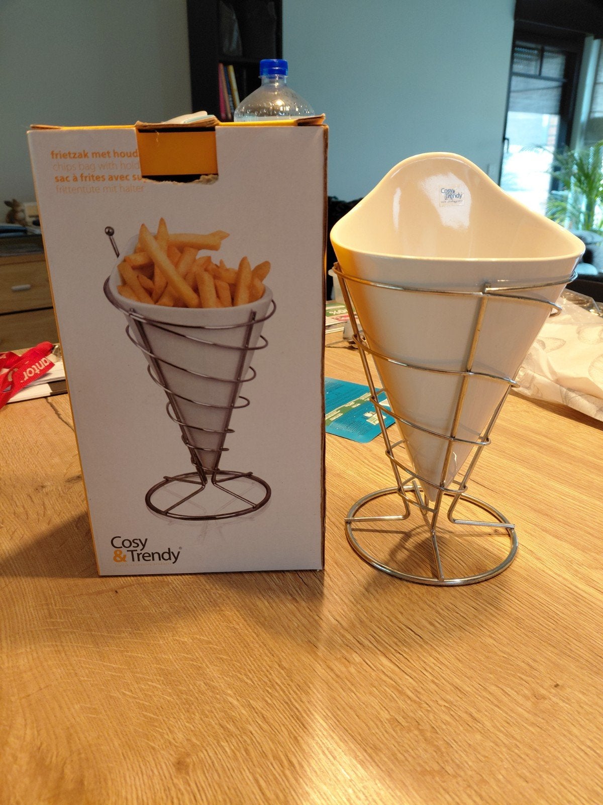 Frietzak met houder, Ophalen, Porselein
