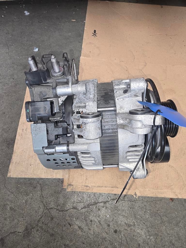 Alternateur 16 V hybride Volvo V60 2.0 B, Enlèvement ou Envoi, Volvo