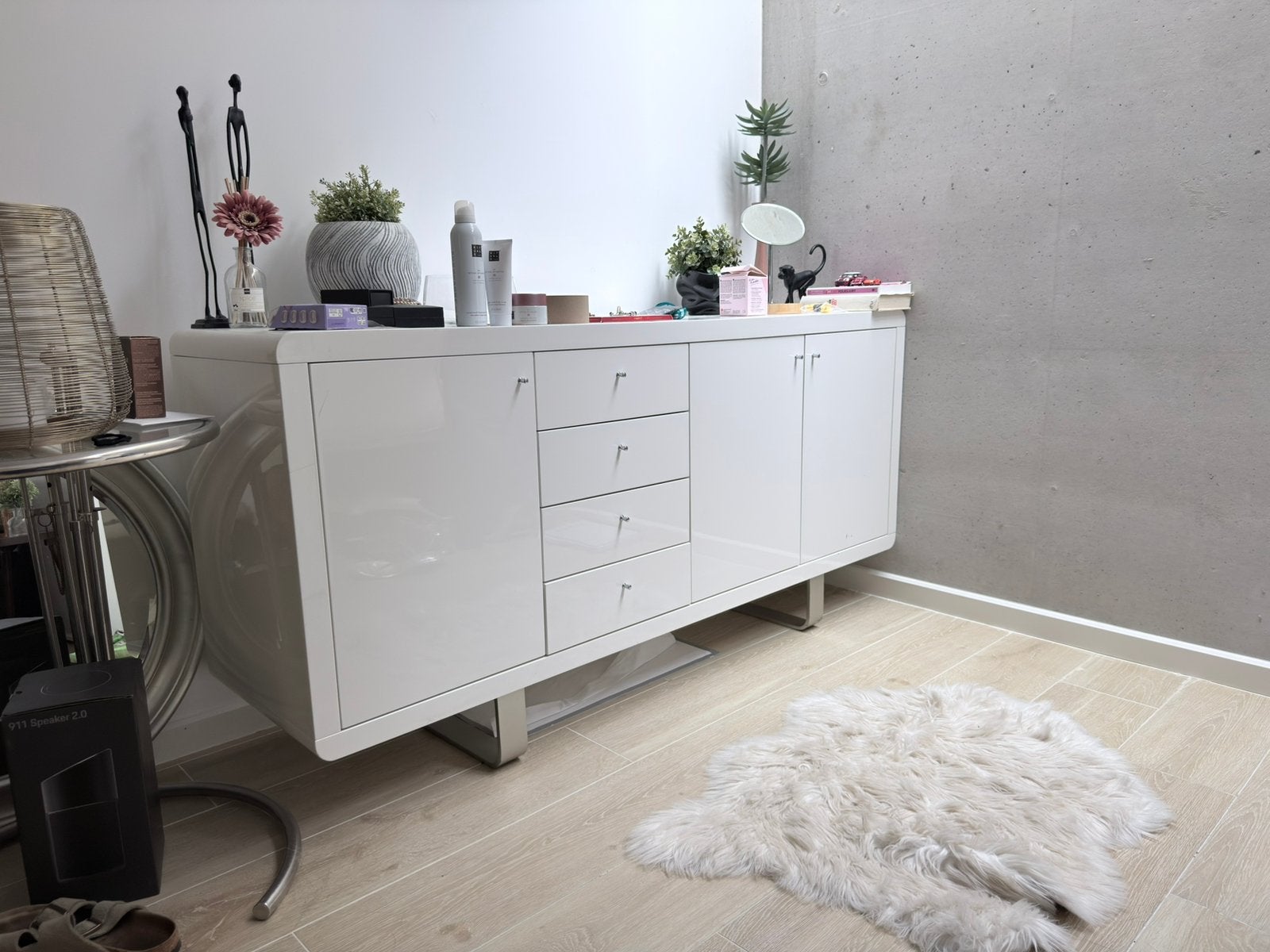 Witte dressoir, Enlèvement, Comme neuf