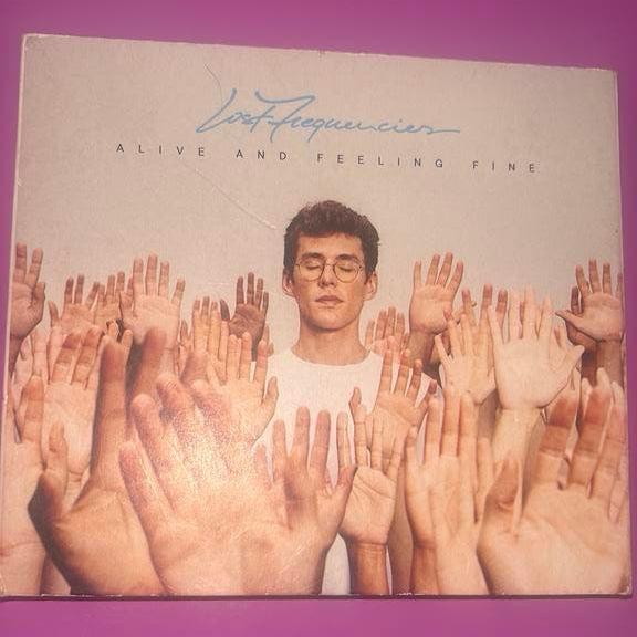 NOUVEAU DOUBLE CD LOST FRÉENCIES/ALIVE AND FEELING FINE, Enlèvement ou Envoi, Comme neuf