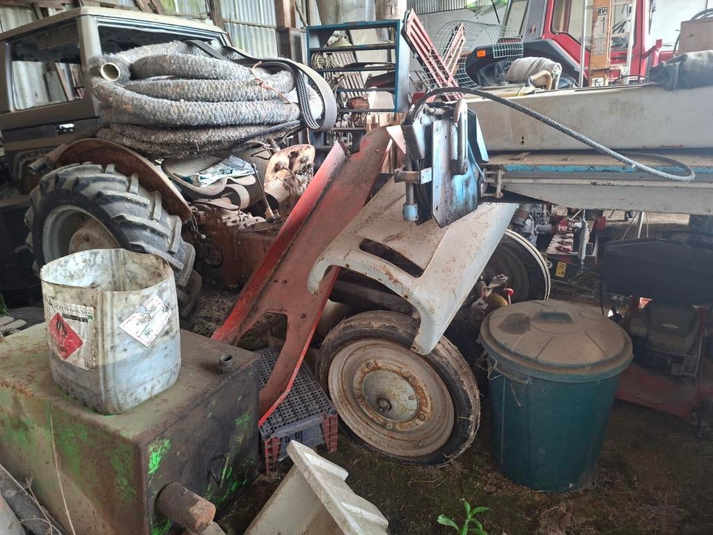 Ford 2n, Enlèvement, Autre
