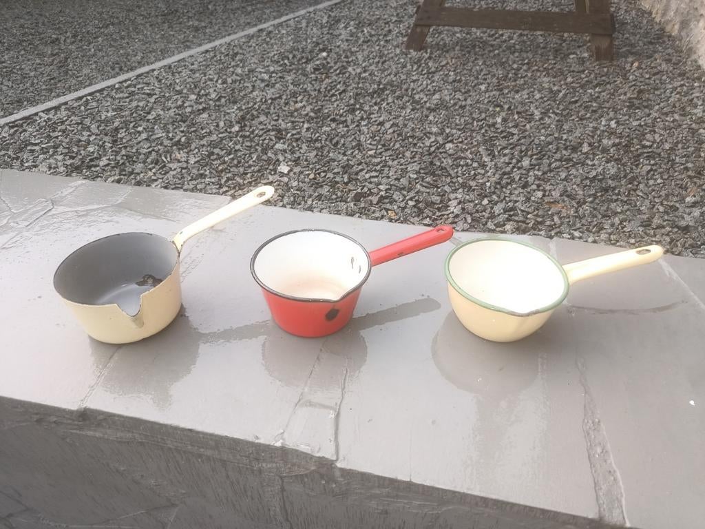 3 casseroles émaillées rétro et amusantes, Enlèvement