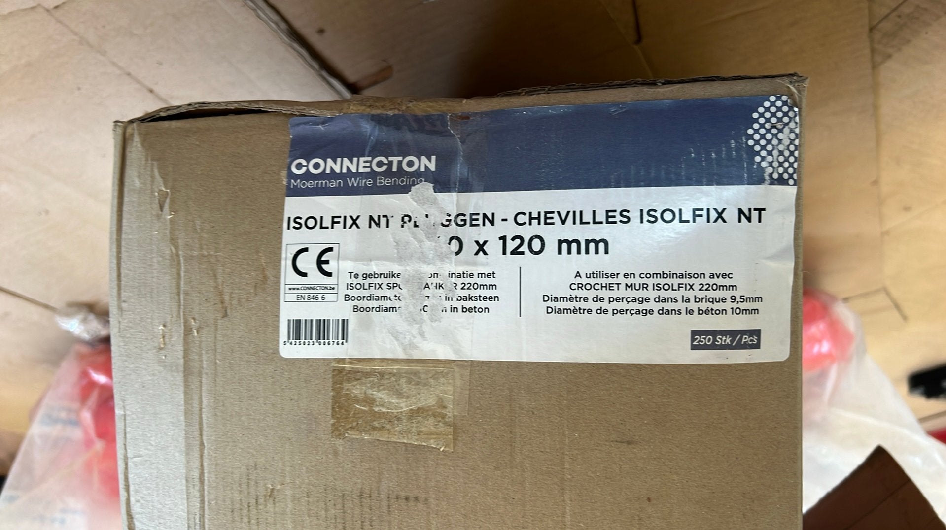 Pluggen gevelisolatie. Isolfix, Ophalen, Zo goed als nieuw