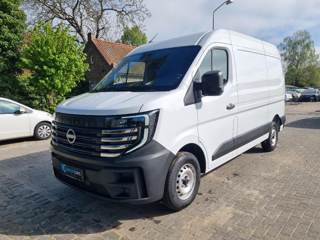 Nissan Interstar 2.0 DCI 105 L2 H2 Klima 2025 7KM NIEUW !, Auto's, Bestelwagens en Lichte vracht, Voorwielaandrijving, Stof, Wit