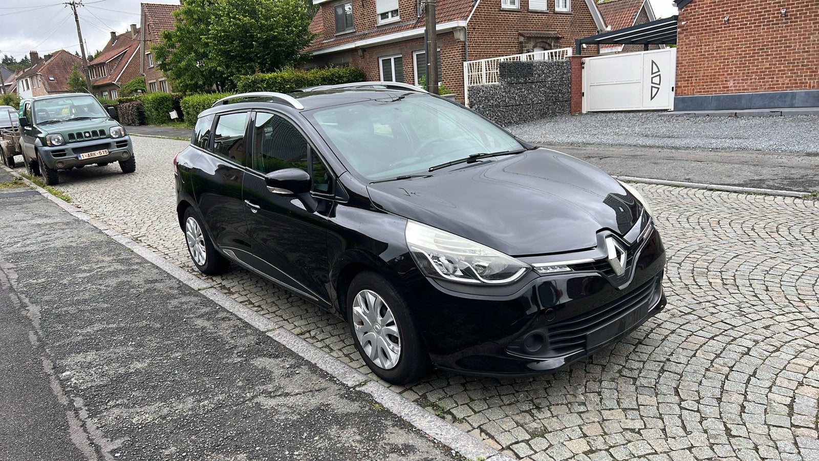 Renault Clio 4 grandtour / 130.000 km / 1.2 16v essence, Autos, Renault, Entreprise, Essence, Enlèvement