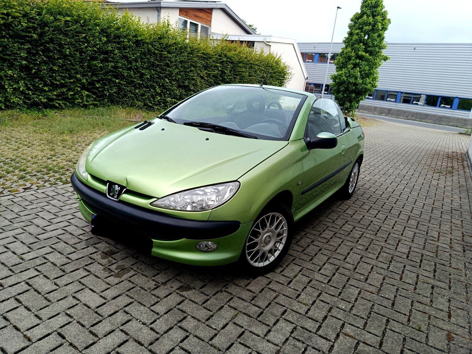 Peugeot 206 Cabrio / Benzine / 150.000km, Auto's, Particulier, ABS, Te koop, Benzine