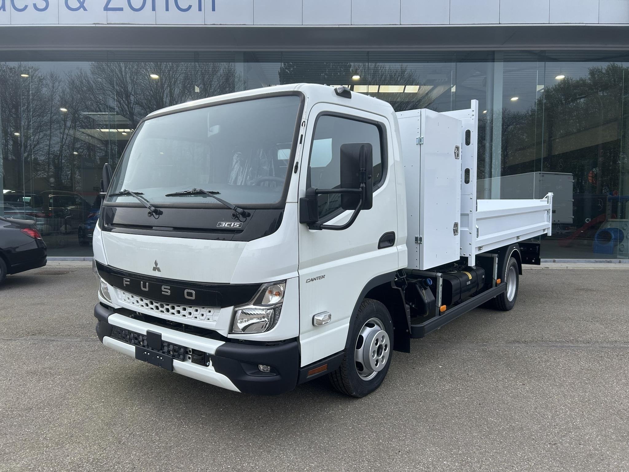 Mitsubishi Fuso Canter 3C 15 LWB Kipbak DOS 108724 - 02, Gebruikt, 4 cilinders, Wit, Bedrijf