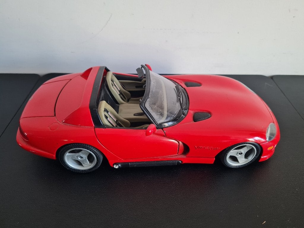 Modelauto: Dodge Viper RT/10 - schaalmodel 1/18, Ophalen of Verzenden