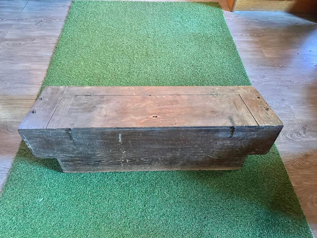 Antieke bokkenwagen ?Kist, Ophalen