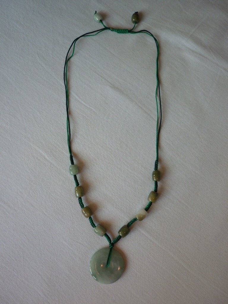 Halsketting in Jade, Bijoux, Sacs & Beauté, Colliers, Neuf, Pierre ou Minéral, Enlèvement ou Envoi, Vert
