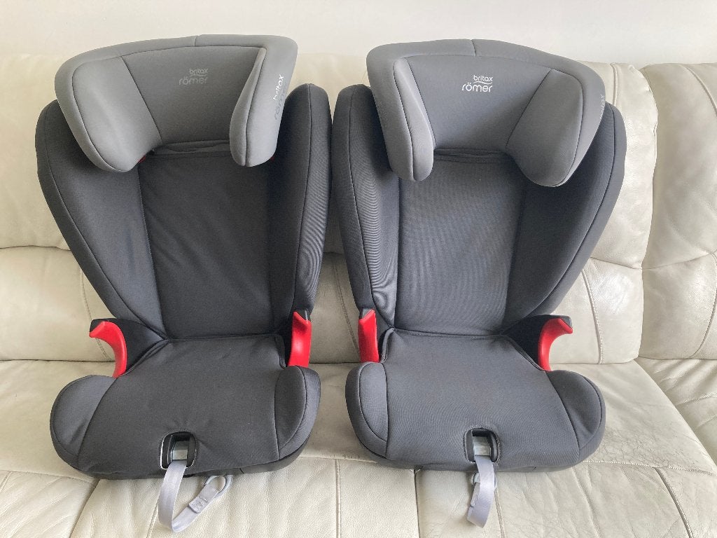 2 Sièges auto BRITAX RÖMER KIDFIX (1 - 100€ ou 2 - 180€ ), Romer, Dossier amovible, Enlèvement, Isofix
