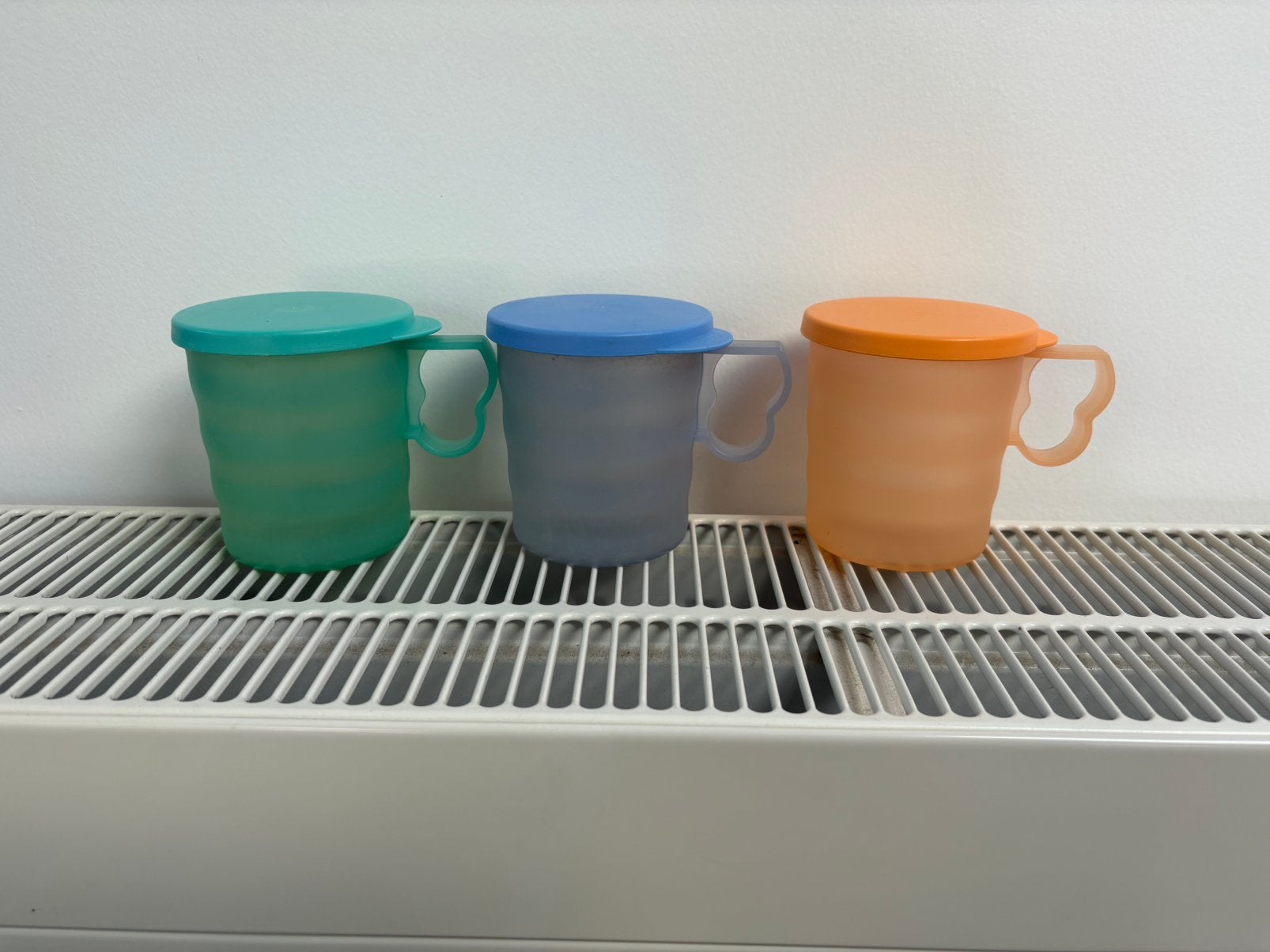 Tasses Tupperware, Enlèvement ou Envoi, Utilisé, Récipient ou Bol, Bleu