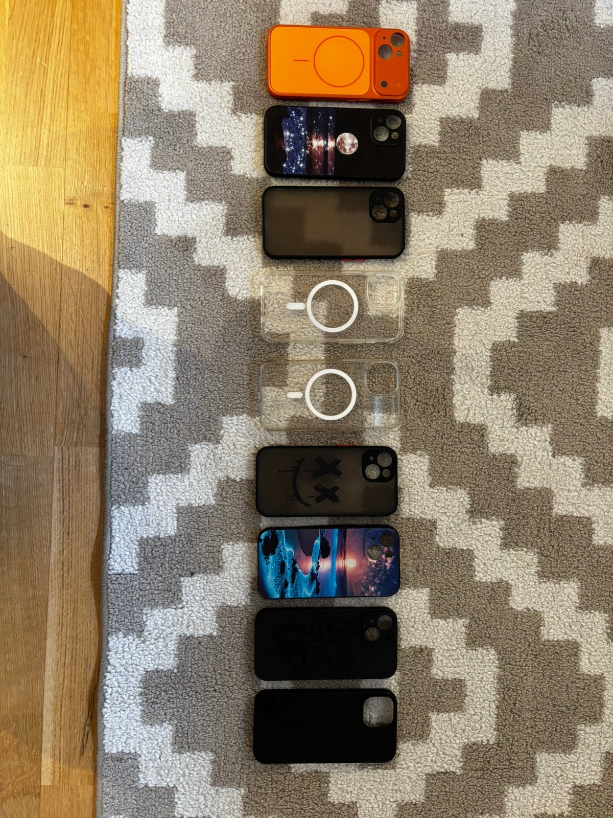 Lot de 9 coques iphone 15, Télécoms, Enlèvement, Comme neuf