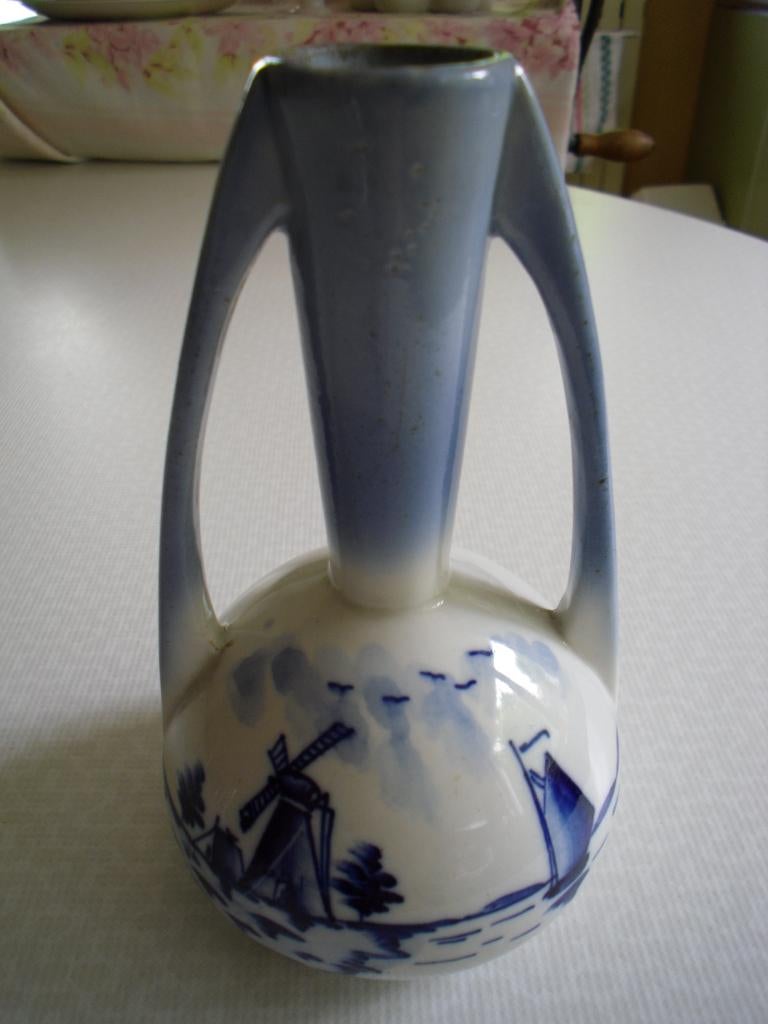 Vase Delft H : 16 cm Parfait état, pas d'éclat., Enlèvement