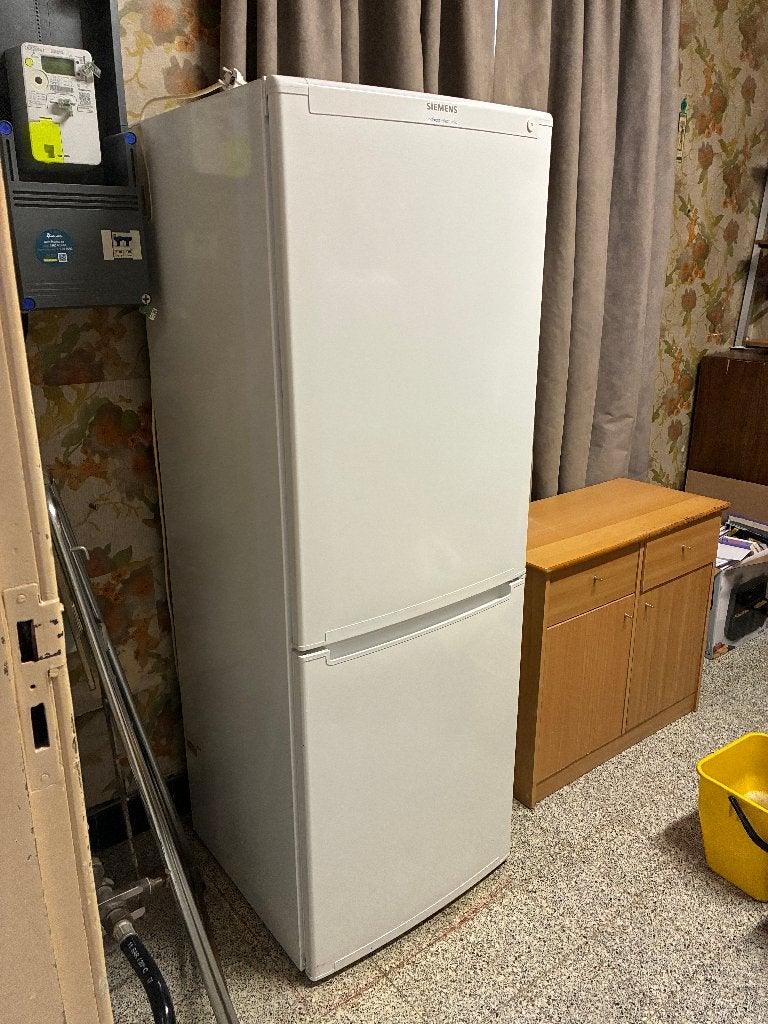 Siemens NoFrost Koel-vriescombinatie (In perfecte staat!), Classe énergétique A ou plus économe, 160 cm ou plus, Comme neuf, Enlèvement