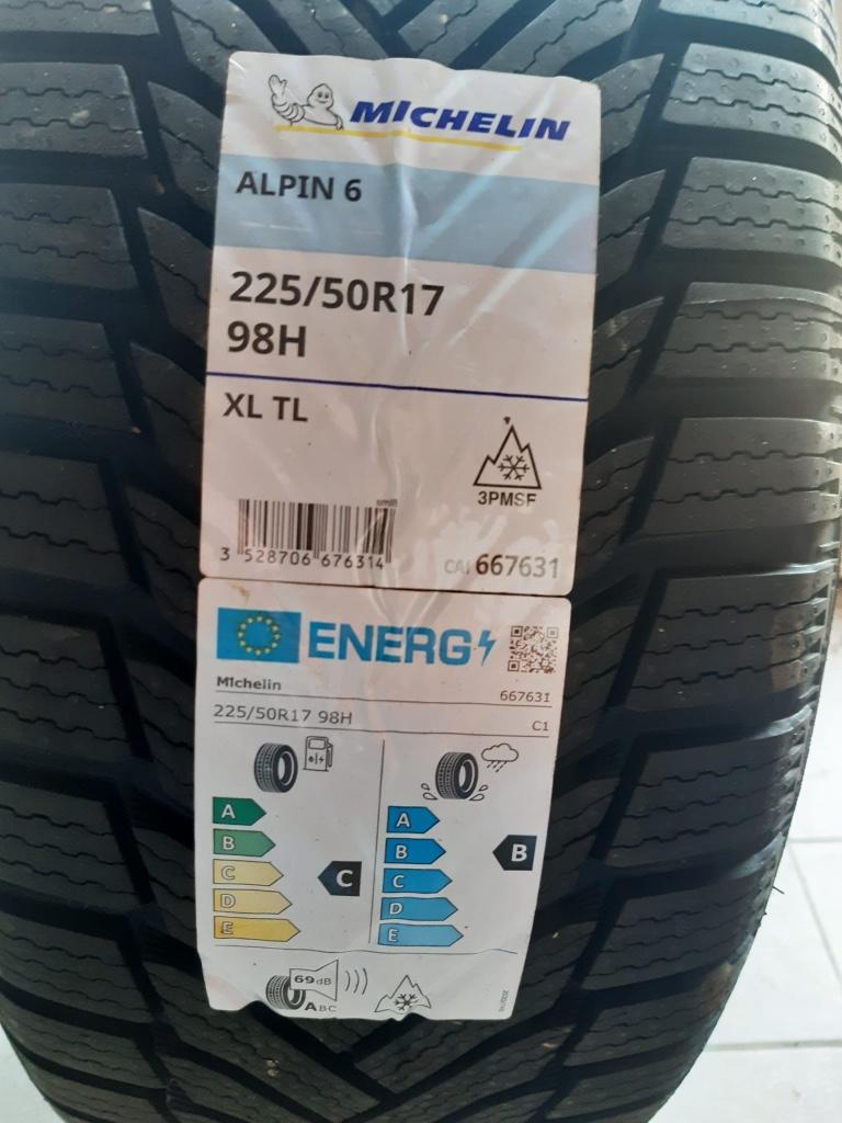 Pneu 225/50R17, Ophalen, Nieuw, 17 inch, Winterbanden
