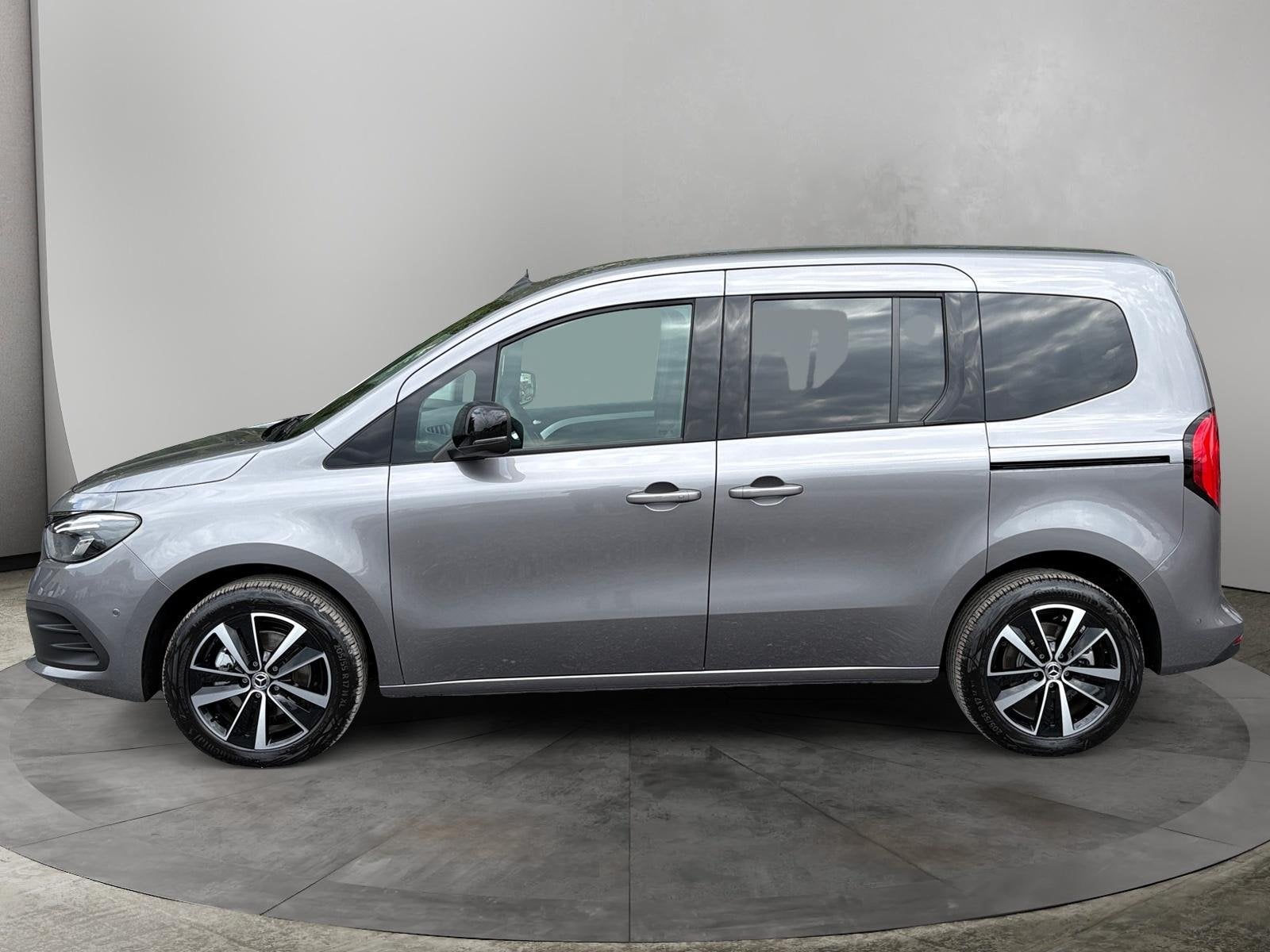 Mercedes-Benz EQT 200 L1 Advanced Plus (bj 2025, automaat), Auto's, Mercedes-Benz, Gebruikt, https://public.car-pass.be/vhr/f9559305-7031-4b29-bac0-ae7f72527f63