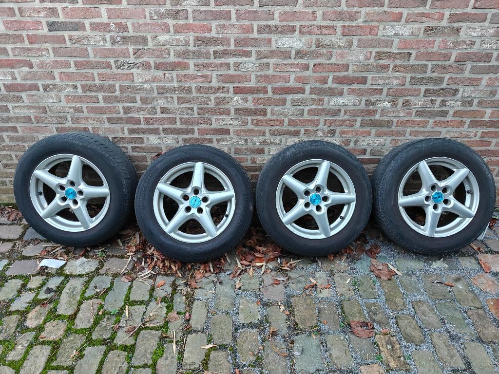 Autovelg met zomerbanden (16 inch - 7jx16H2), Ophalen, Velg(en), 16 inch, Personenwagen
