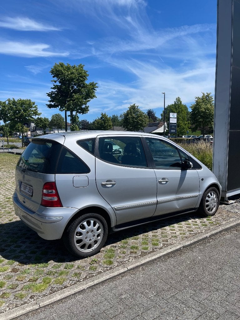 3500 € particulier, Auto's, Mercedes-Benz, Automaat, 4 cilinders, 1600 cc, 5 zetels
