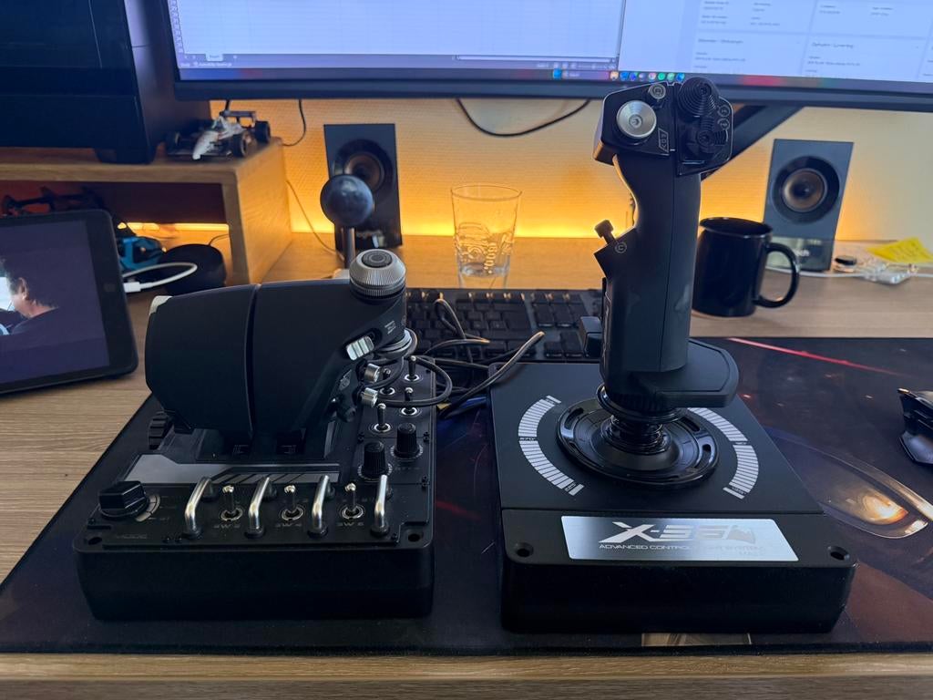 Logitech G X56 HOTAS, Enlèvement ou Envoi, Comme neuf