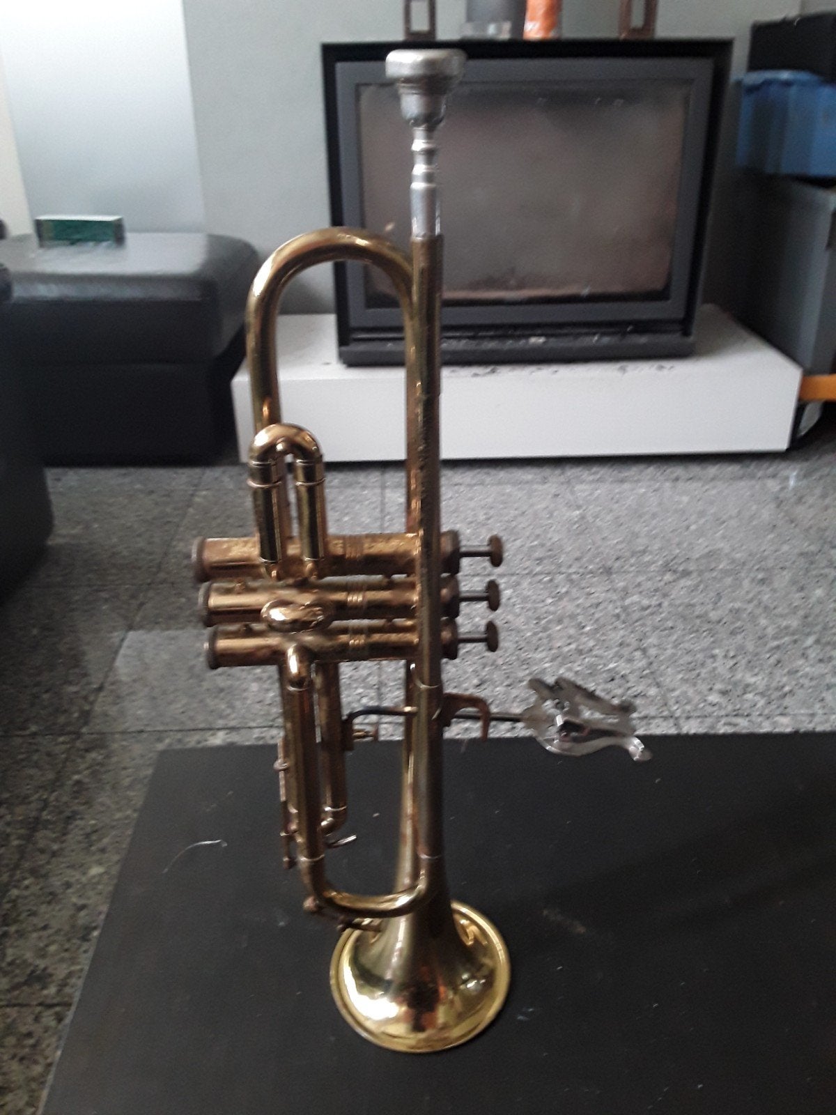 Trompet Amati Kraslice 76- 78, Muziek en Instrumenten, Ophalen, Gebruikt, Met koffer
