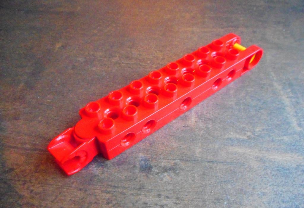 Lego Duplo Toolo Brick 2x8 with Swivel Bracket (zie foto's)2, Enlèvement ou Envoi, Utilisé, Briques en vrac, Duplo