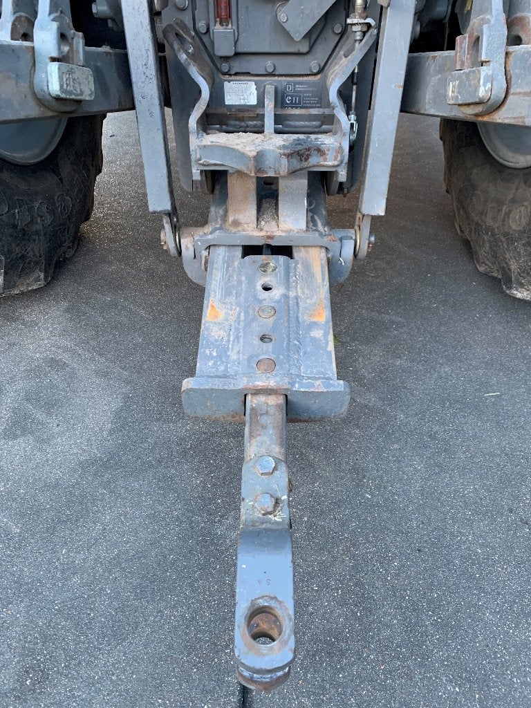 bijna nieuwe hitch haak MF 5610, Ophalen, 80 tot 120 Pk, Gebruikt, 2500 tot 5000