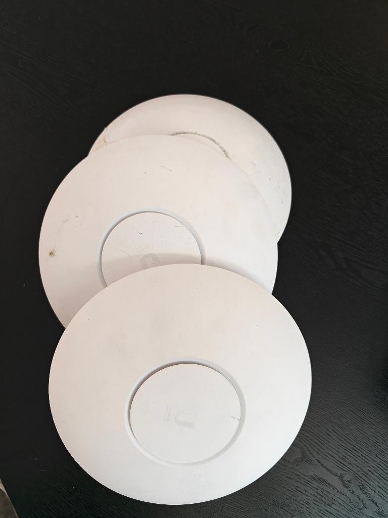 Ubiquiti Wifi 6 Long range  Access Points, Informatique & Logiciels, Points d'accès, Enlèvement, Utilisé, Ubiquiti