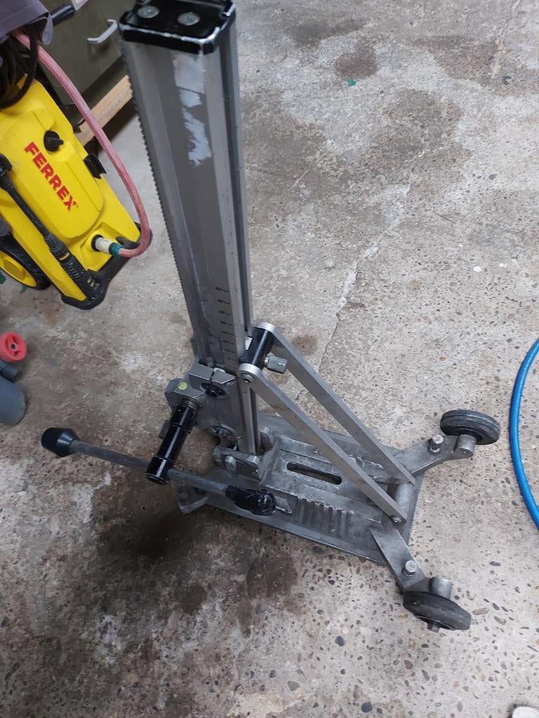 Carat s-2300 boor statief voor diamantboormachine, Doe-het-zelf en Bouw, Ophalen