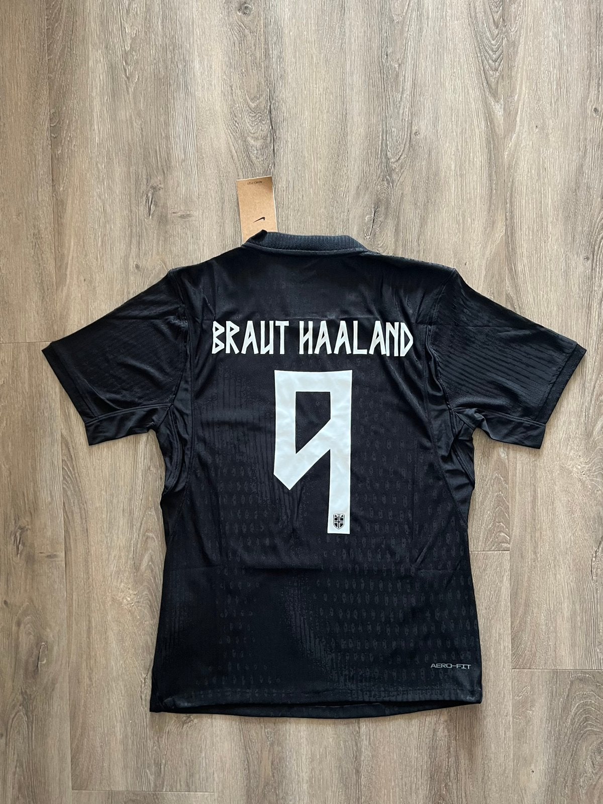 Maillot de la Norvège Haaland #9, version joueur, M, NOUVEAU, Enlèvement ou Envoi, Neuf, Taille 48/50 (M), Noir