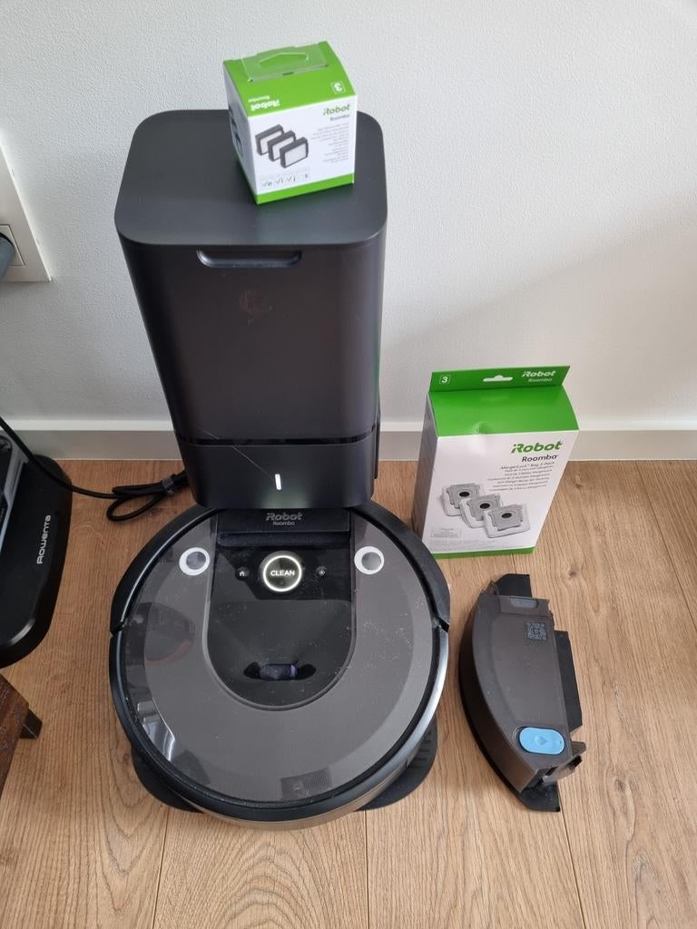 IRobot roomba combo i8+ met accessoires, Ophalen, Robotstofzuiger